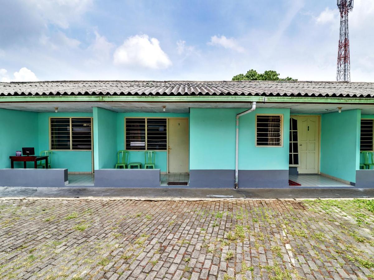 Spot On 90003 Villa Tawang Cianjur Εξωτερικό φωτογραφία