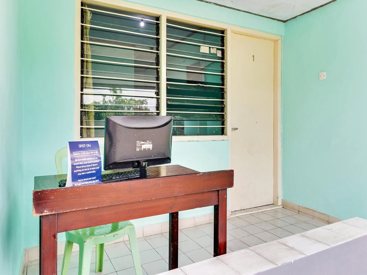 Spot On 90003 Villa Tawang Cianjur Εξωτερικό φωτογραφία