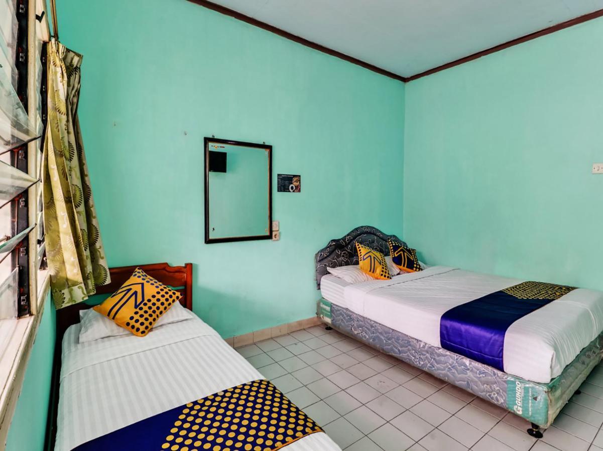 Spot On 90003 Villa Tawang Cianjur Εξωτερικό φωτογραφία
